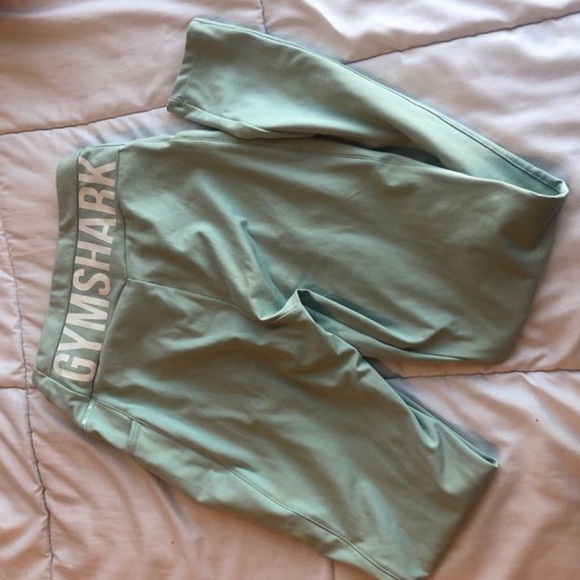 Teal gymshark leggings - Picture 1 of 4